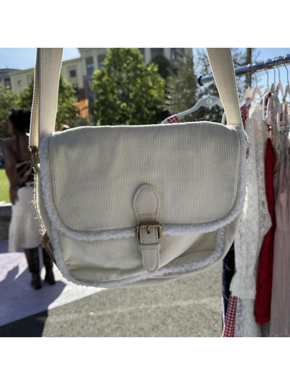 Brandy Melville Women's Cream Bag